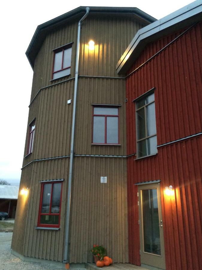 Flyingehus Gardshotell Exterior foto